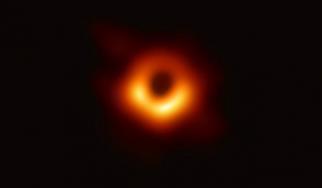 Η πρώτη εικόνα μαύρης τρύπας από το «Event Horizon Telescope»